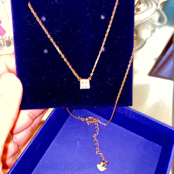 Swarovski necklace - Picture 2 of 2